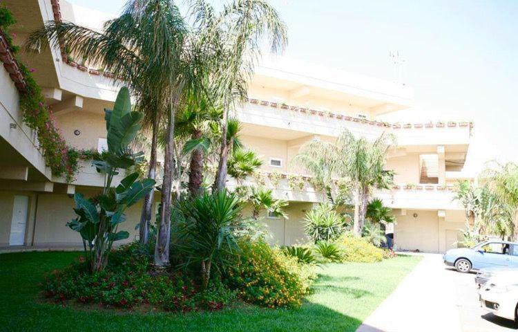 Dame' Apartment Marina di Ragusa Exterior foto